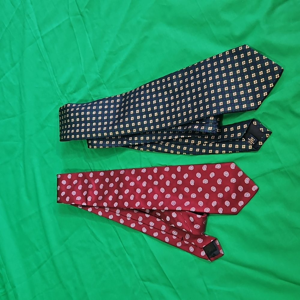 2 Brooks Brothers silk Ties , made in USA